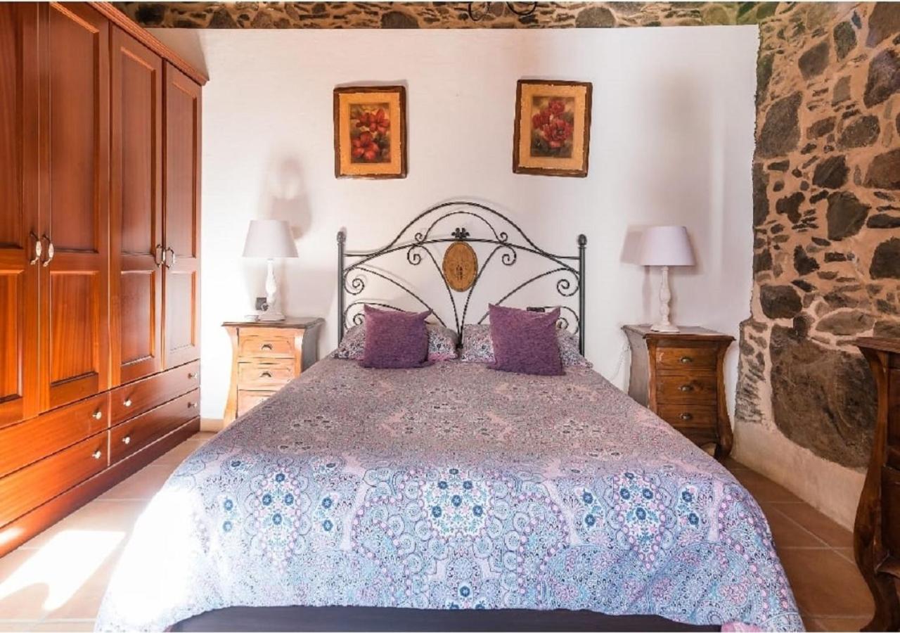 Vila Vv Casa Agustín Fátaga Exteriér fotografie